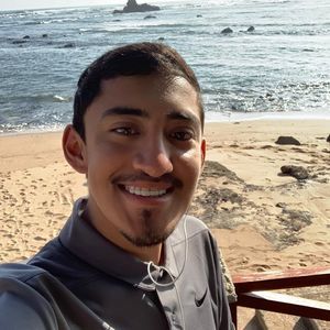 Meet your Posher, Gerardo